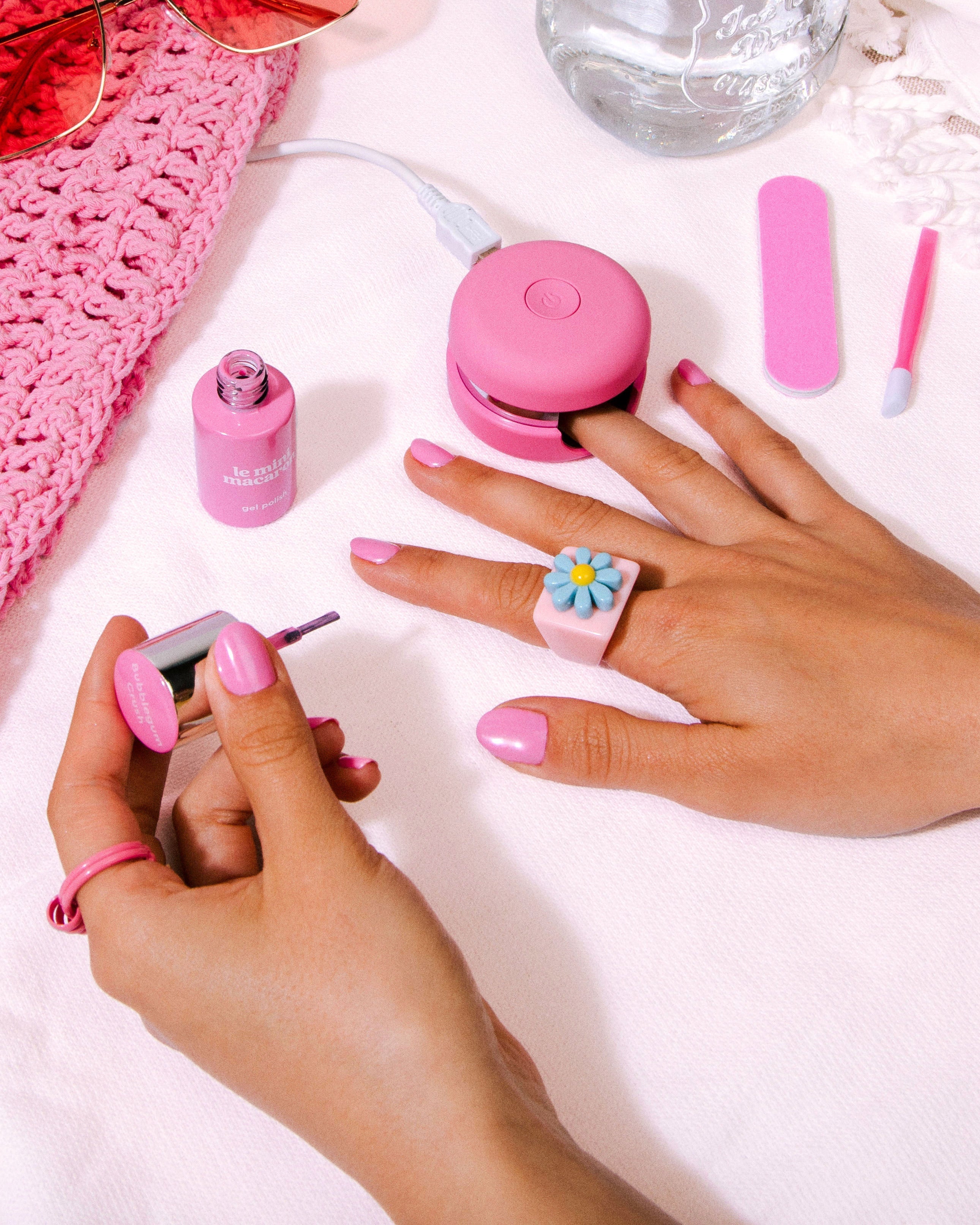 Barbie Nails: Unleash Your Inner Fashionista - Le Mini Macaron