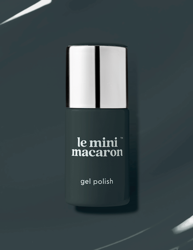 Le Mini Macaron-Dark Velvet Color-Gel Nail Polish 