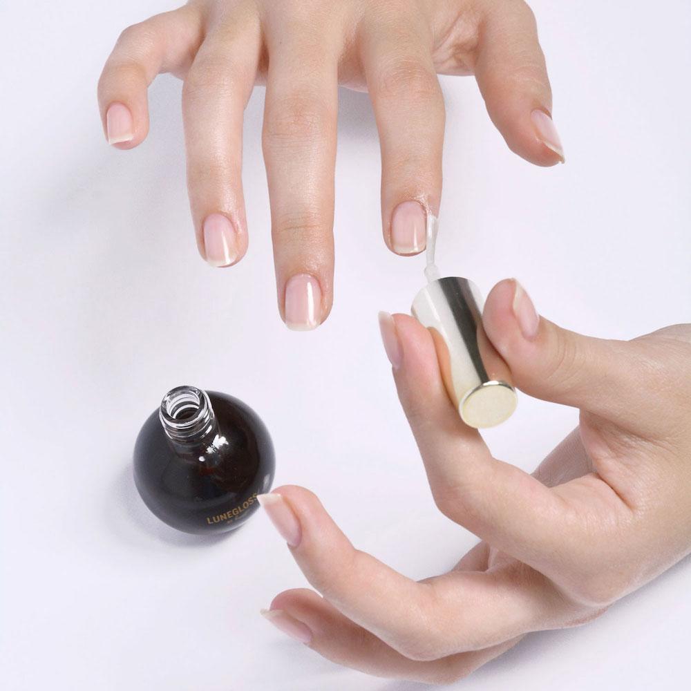 Lunegloss Black Jelly Nail Serum & GOLD STAR NAIL STICKERS