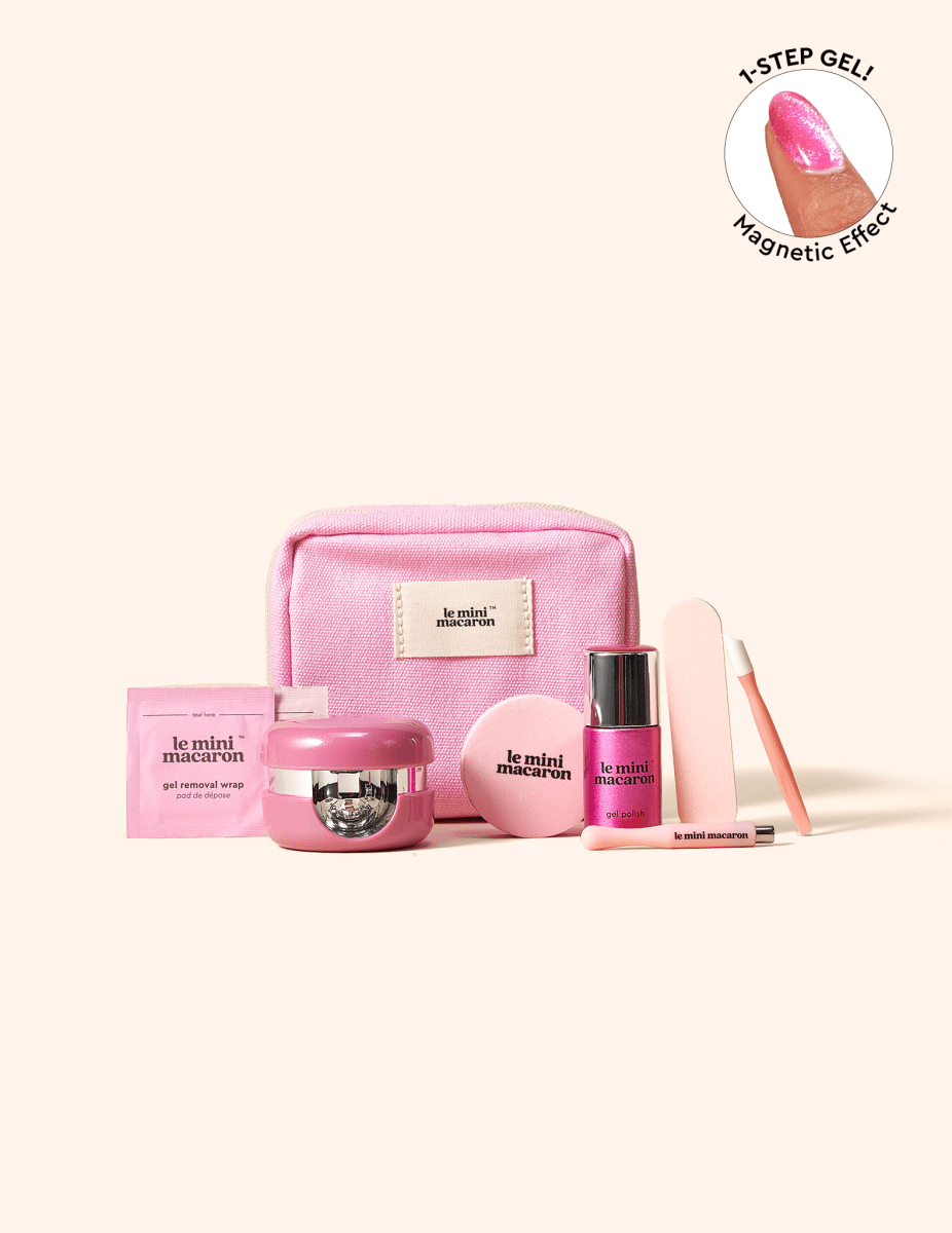 Cosmopolitan Velvet Cat Eye - Gel Manicure Kit - Gel Manicure Kit