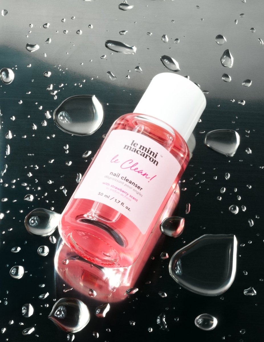 Le Mini Macaron Nail Cleanser